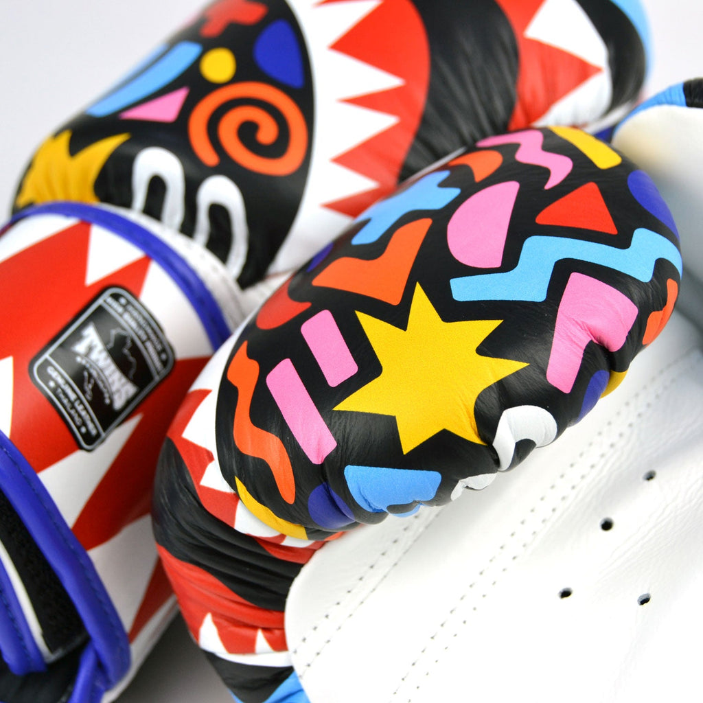 Twins Abstract Boxing Gloves White/Blue